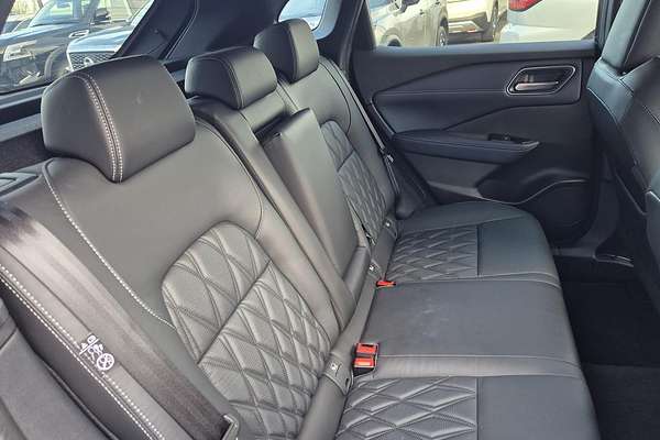 2024 Nissan QASHQAI Ti J12