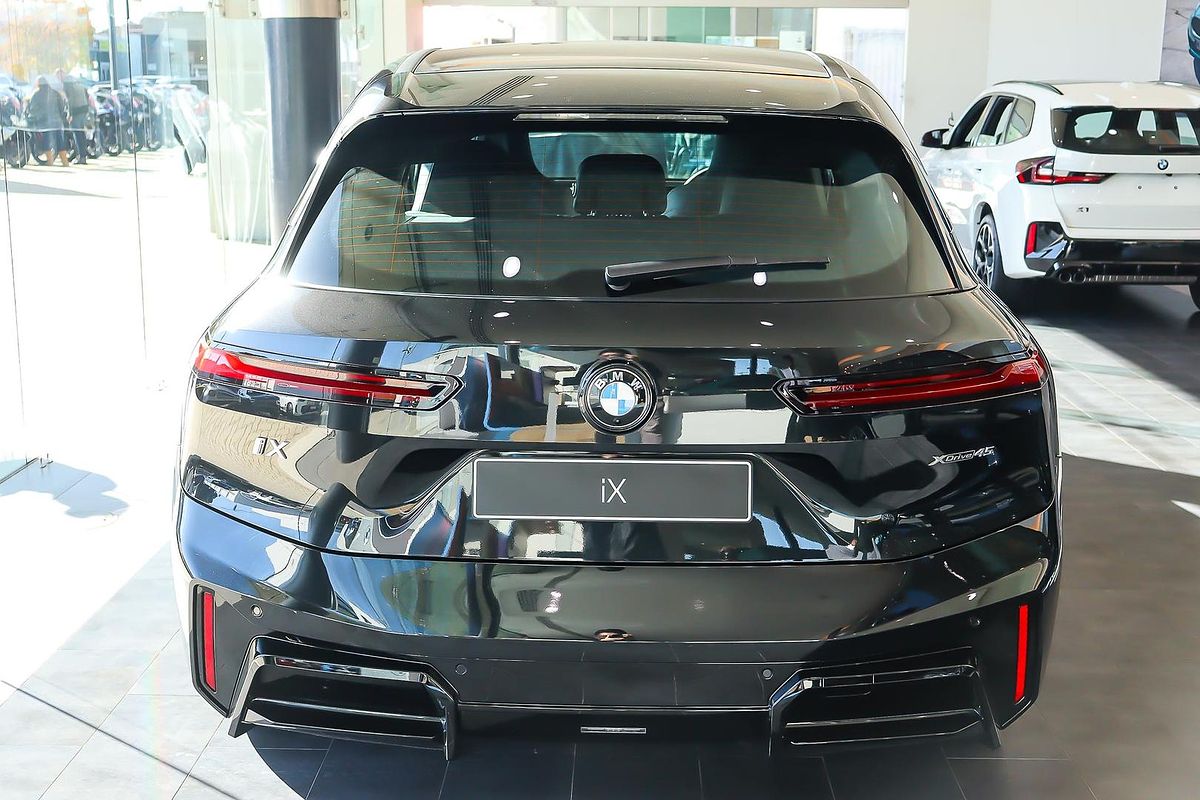 2025 BMW iX xDrive45 M Sport I20 LCI