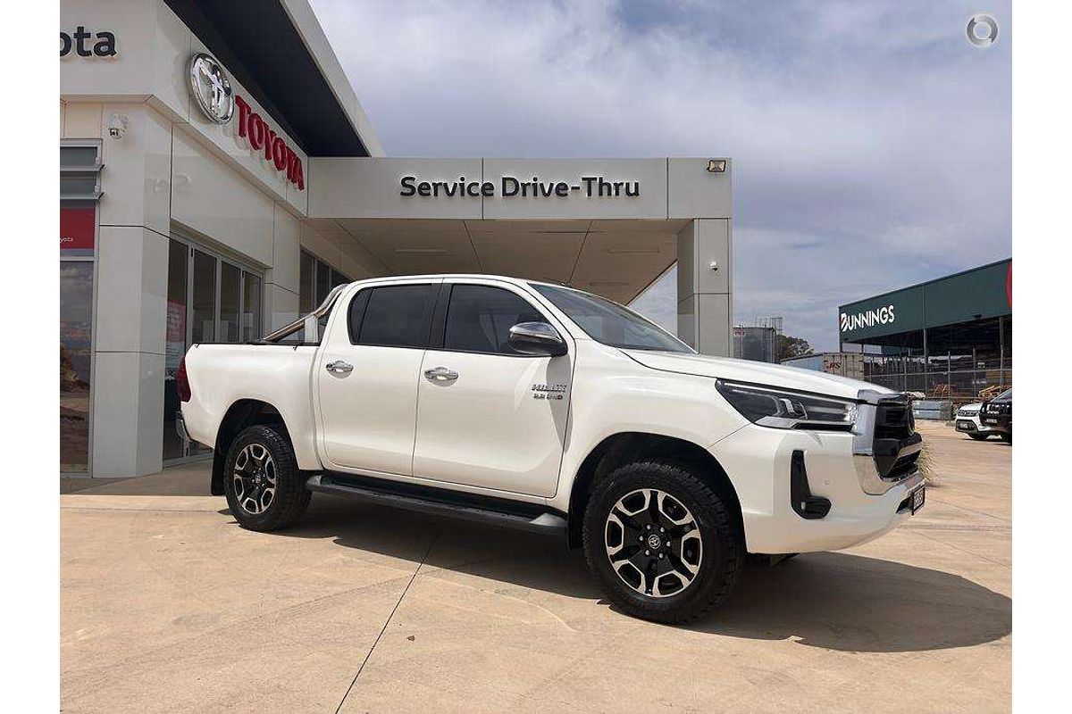 2020 Toyota Hilux SR5 GUN126R 4X4