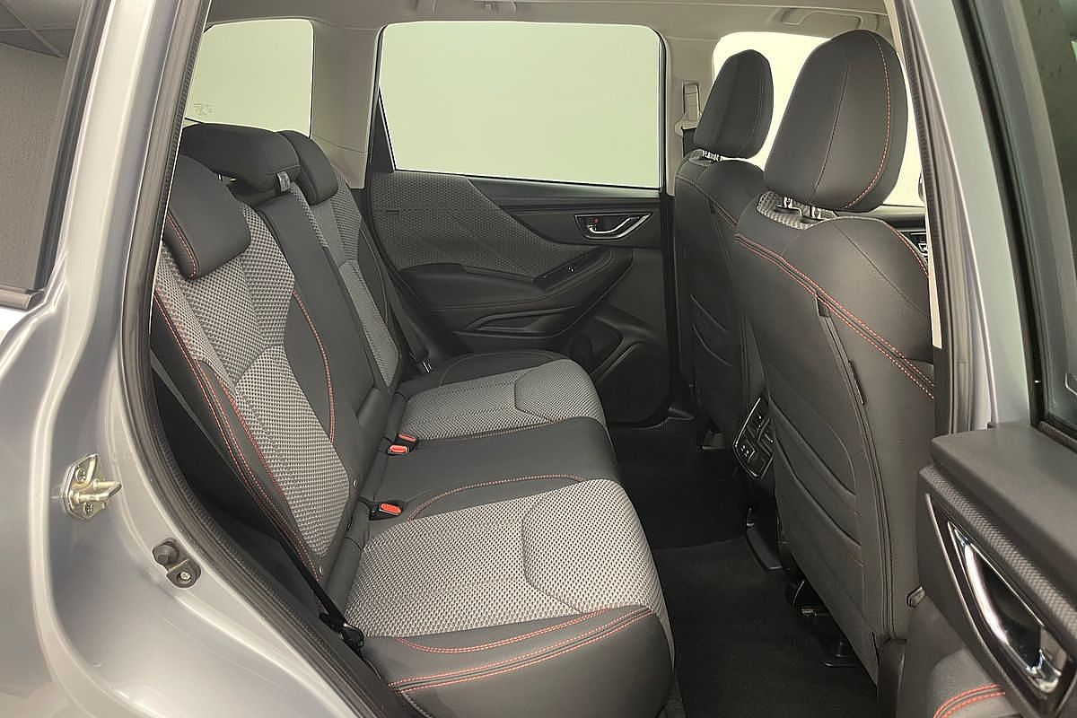2021 Subaru Forester 2.5i Sport S5