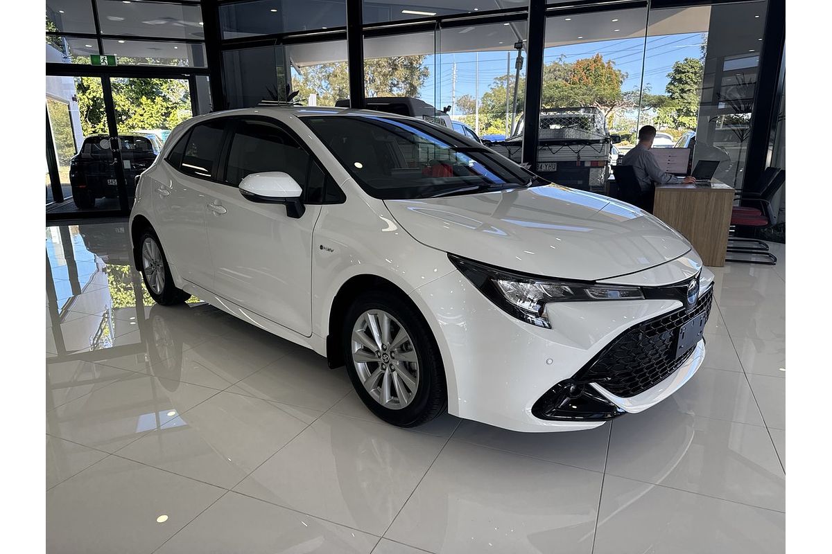 2024 Toyota Corolla SX Hybrid ZWE219R