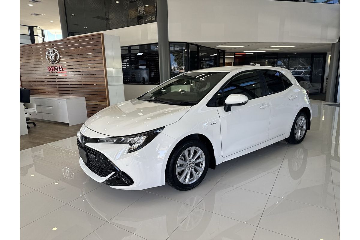 2024 Toyota Corolla SX Hybrid ZWE219R