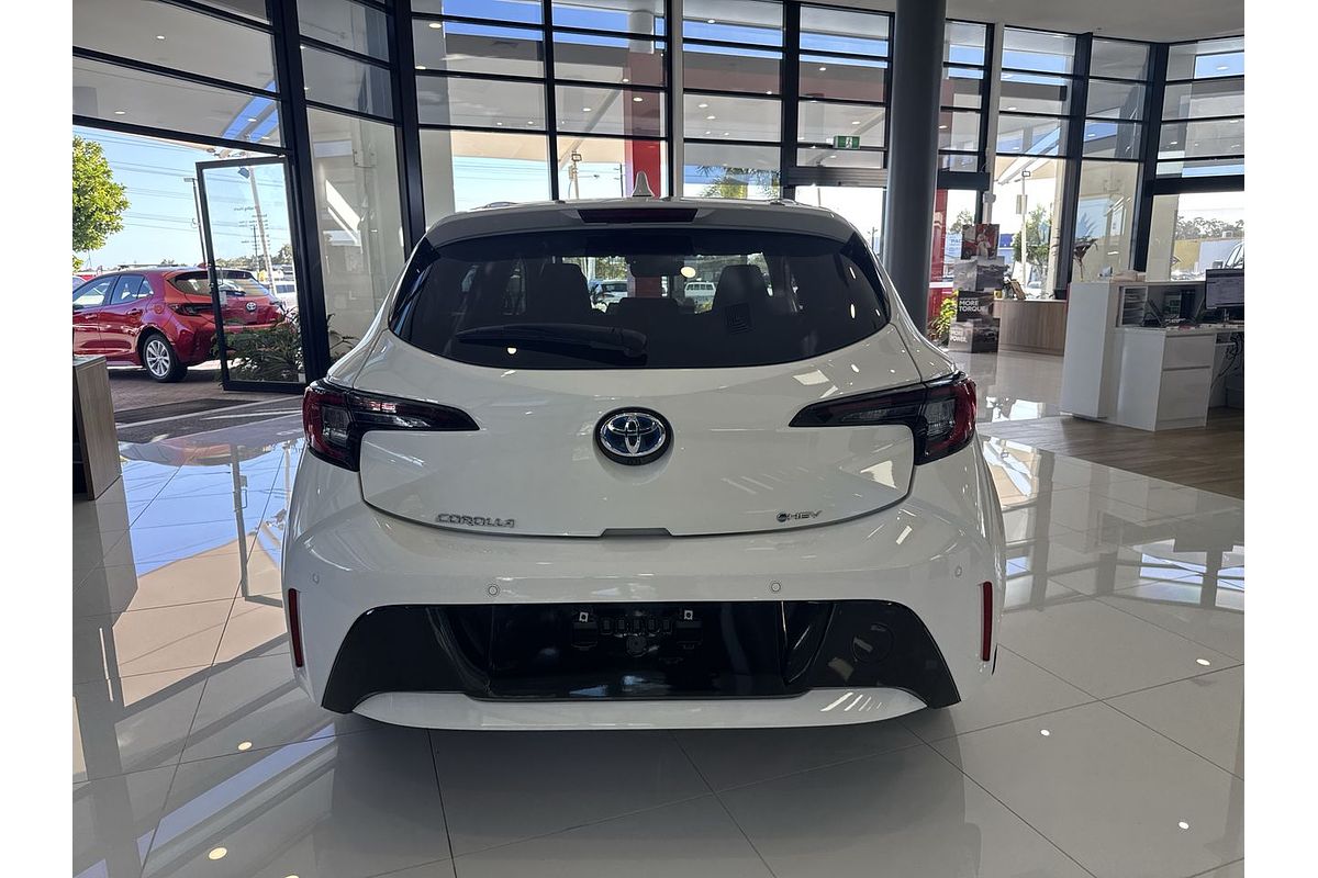 2024 Toyota Corolla SX Hybrid ZWE219R