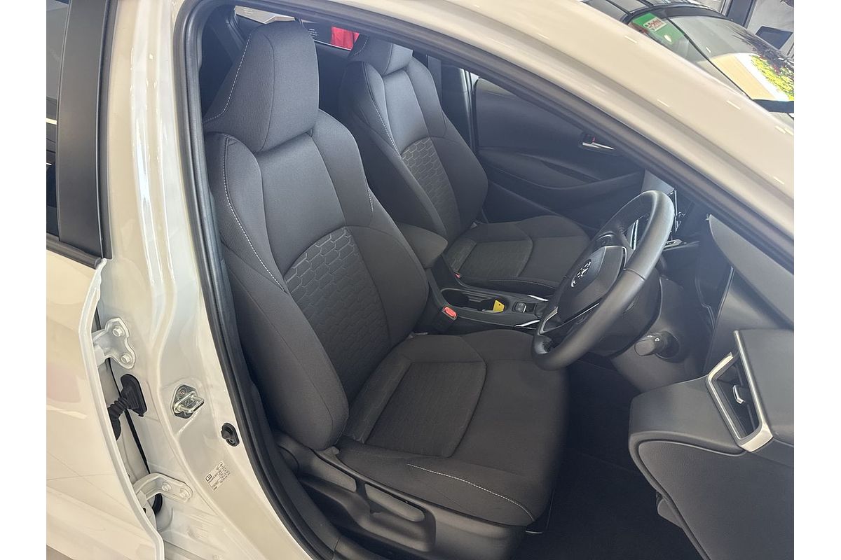 2024 Toyota Corolla SX Hybrid ZWE219R