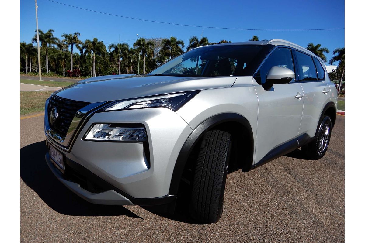 2024 Nissan X-TRAIL ST T33