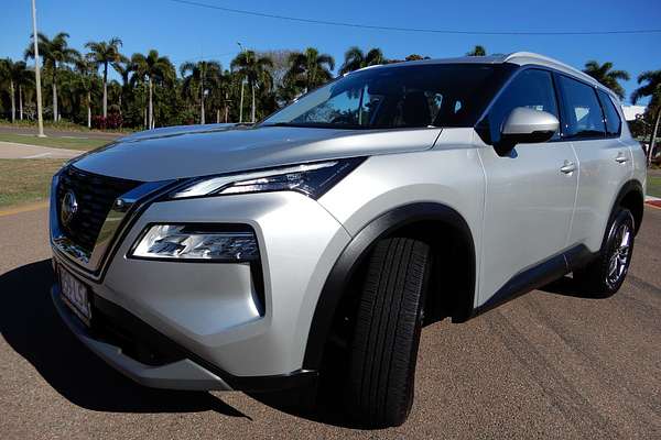 2024 Nissan X-TRAIL ST T33