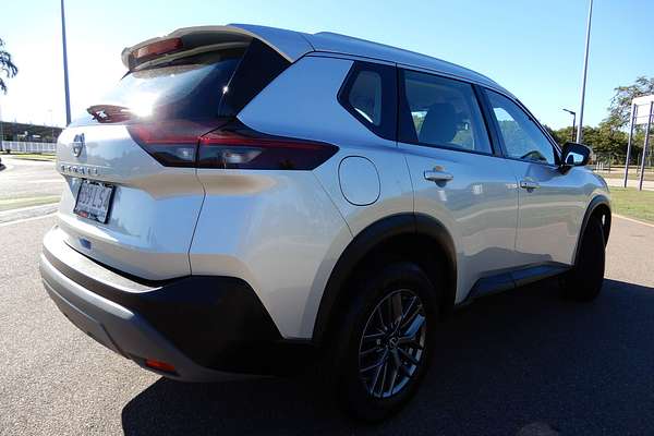 2024 Nissan X-TRAIL ST T33