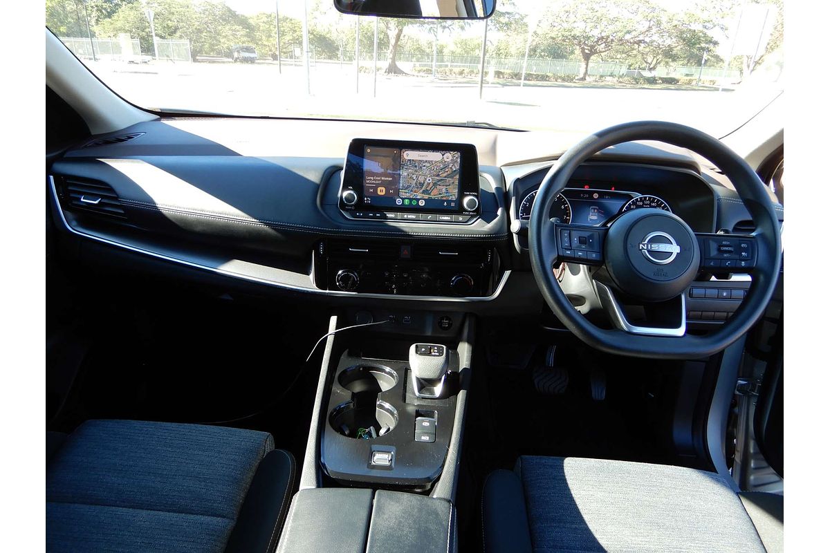 2024 Nissan X-TRAIL ST T33