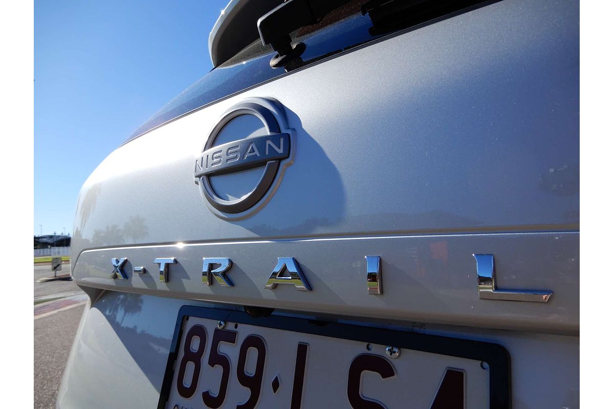 2024 Nissan X-TRAIL ST T33