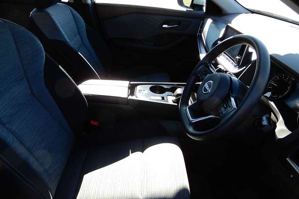 2024 Nissan X-TRAIL ST T33