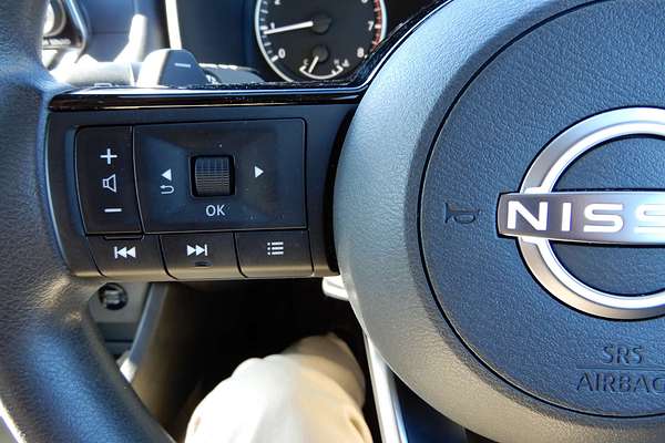 2024 Nissan X-TRAIL ST T33