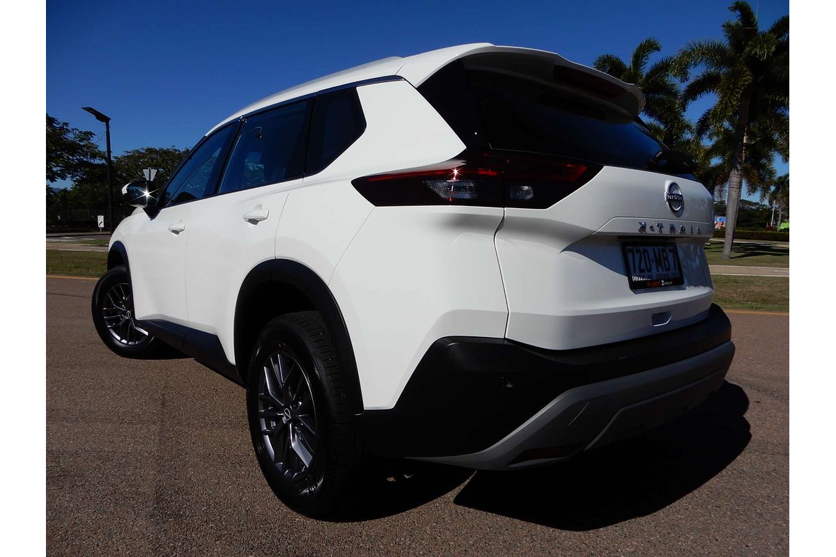 2024 Nissan X-TRAIL ST T33