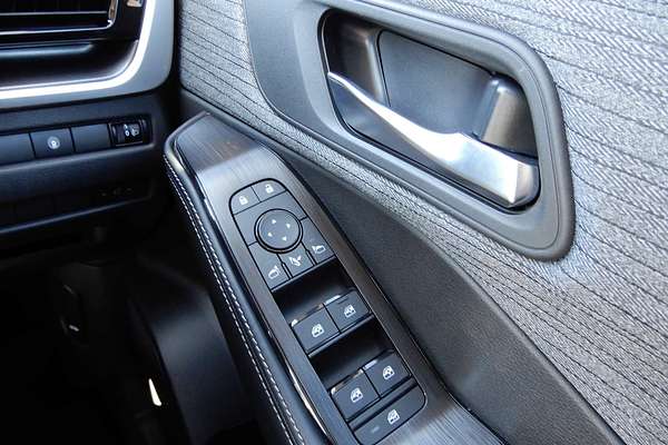 2024 Nissan X-TRAIL ST T33