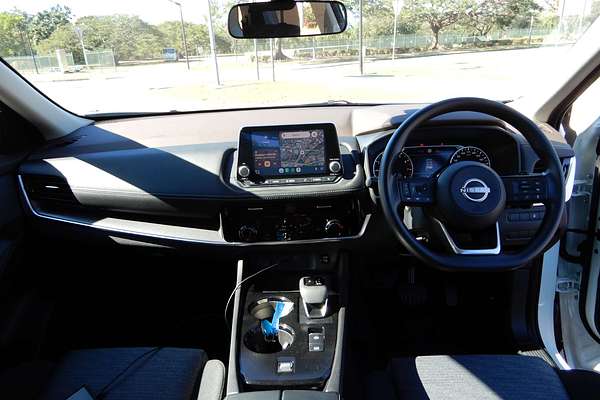 2024 Nissan X-TRAIL ST T33