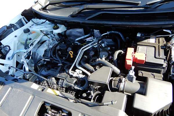 2024 Nissan X-TRAIL ST T33