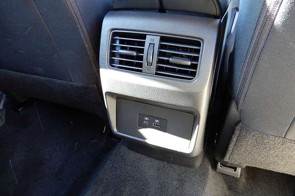 2024 Nissan X-TRAIL ST T33