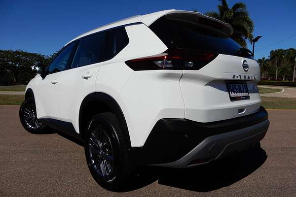 2024 Nissan X-TRAIL ST T33
