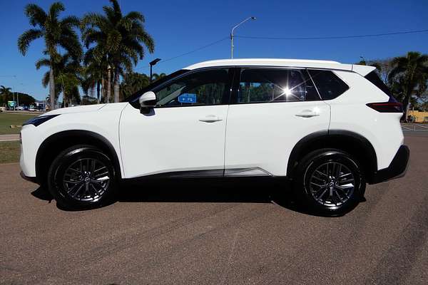 2024 Nissan X-TRAIL ST T33