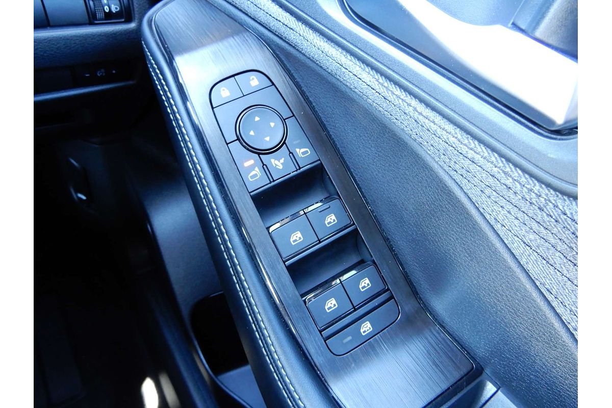 2024 Nissan X-TRAIL ST T33