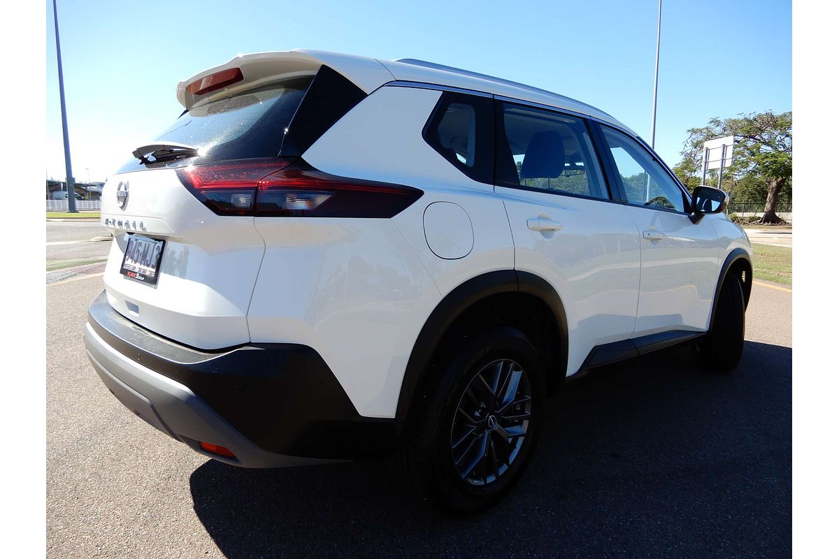 2024 Nissan X-TRAIL ST T33