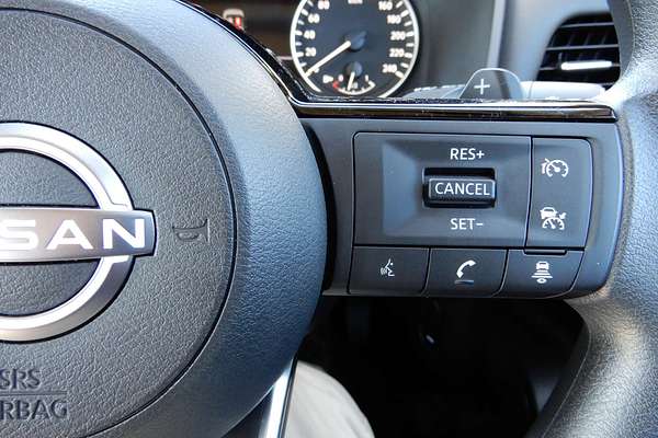 2024 Nissan X-TRAIL ST T33