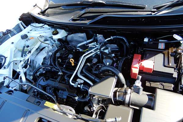 2024 Nissan X-TRAIL ST T33