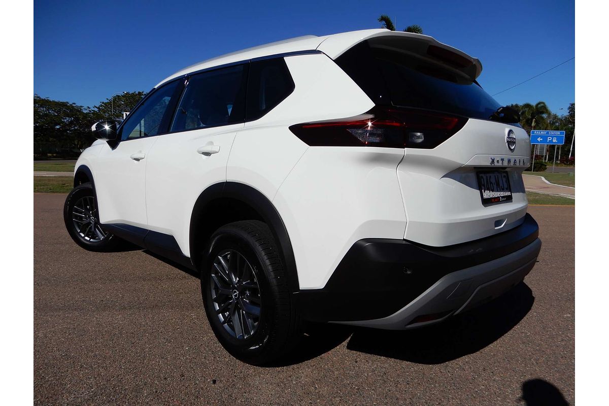 2024 Nissan X-TRAIL ST T33