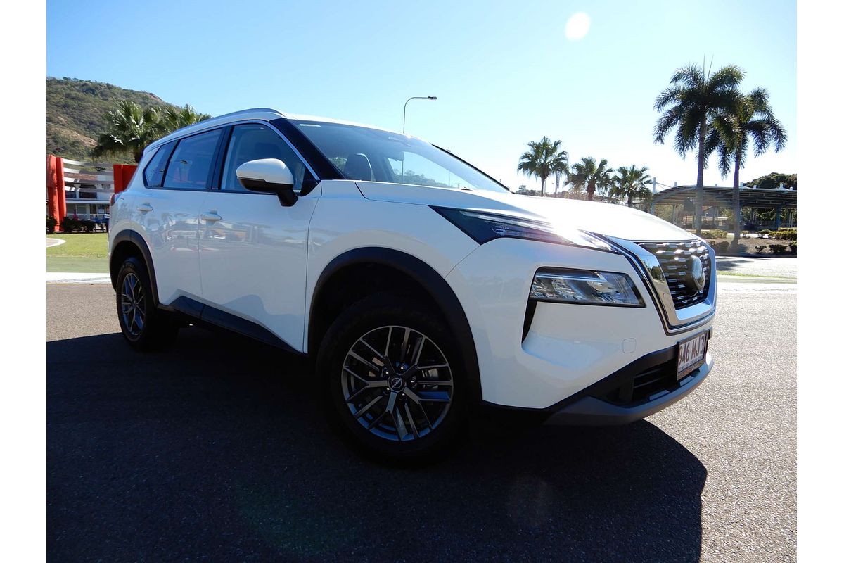 2024 Nissan X-TRAIL ST T33