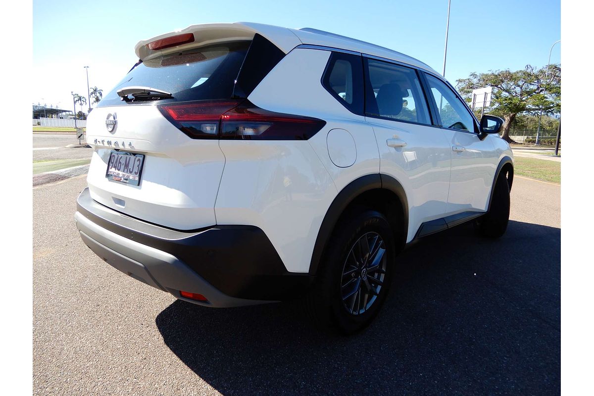 2024 Nissan X-TRAIL ST T33