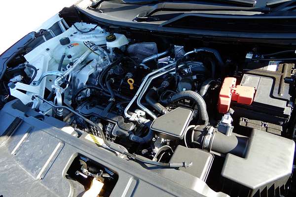 2024 Nissan X-TRAIL ST T33