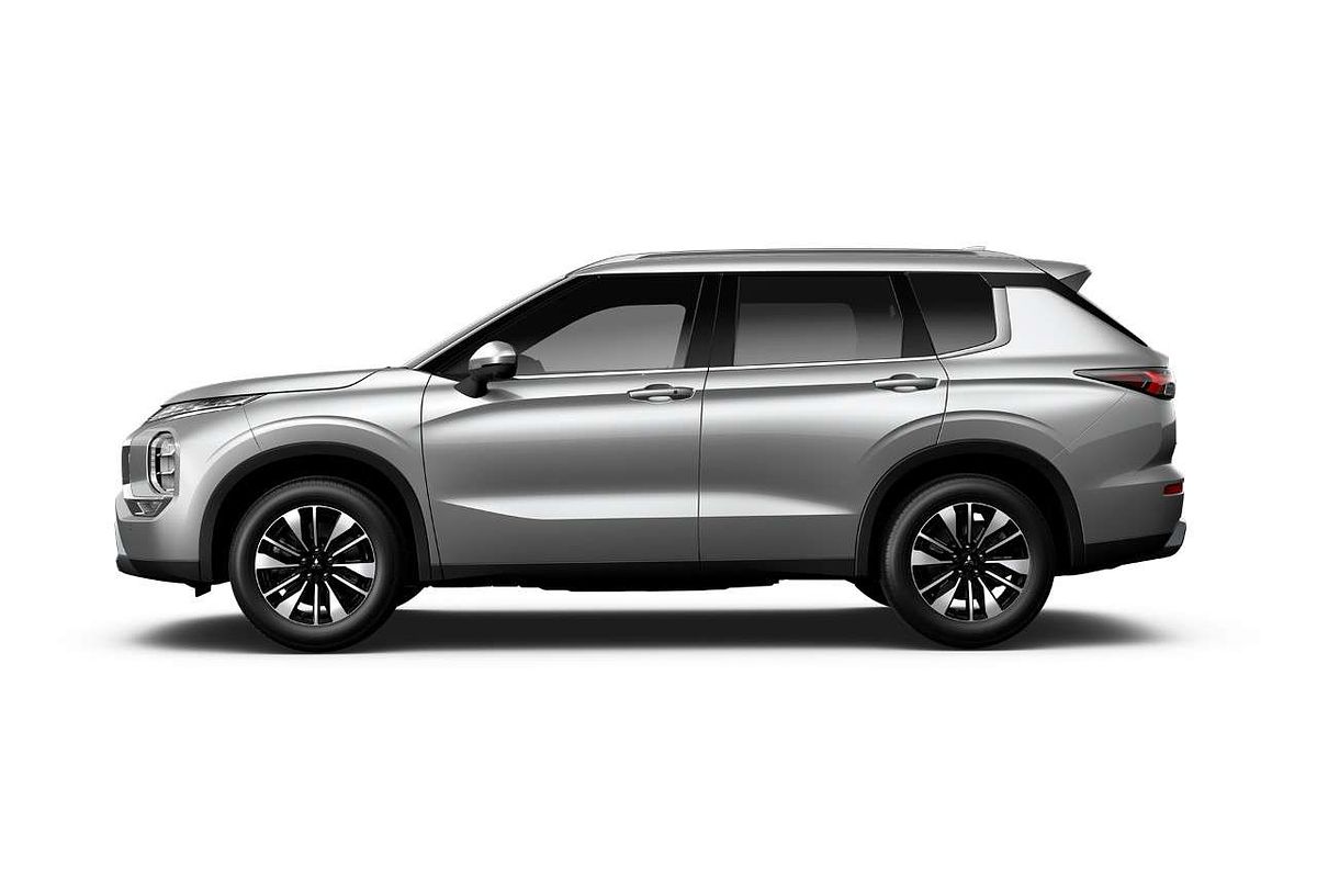2025 Mitsubishi Outlander LS ZM