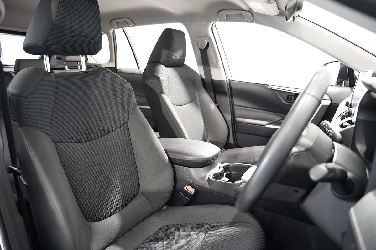 2021 Toyota RAV4 GX AXAH54R