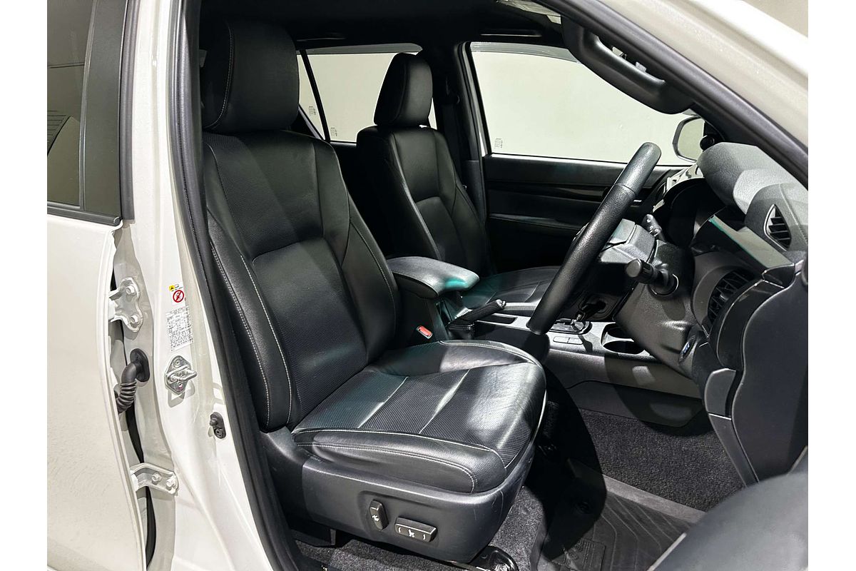 2019 Toyota Hilux Rogue GUN126R 4X4