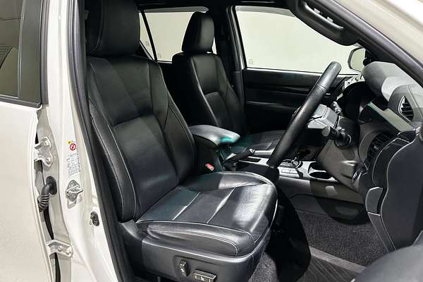 2019 Toyota Hilux Rogue GUN126R 4X4