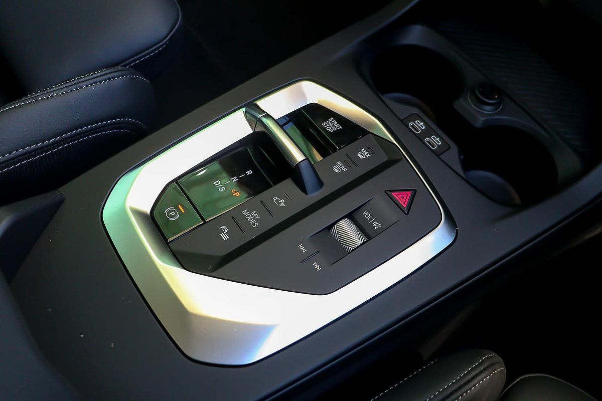 2025 BMW 2 Series 220 M Sport F74