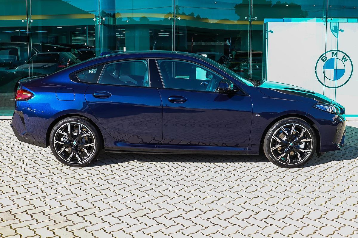 2025 BMW 2 Series 220 M Sport F74