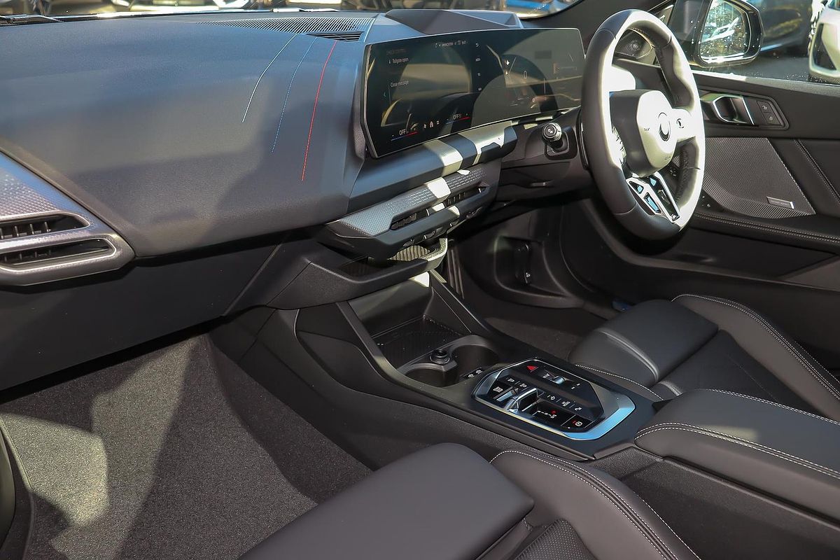 2025 BMW 2 Series 220 M Sport F74