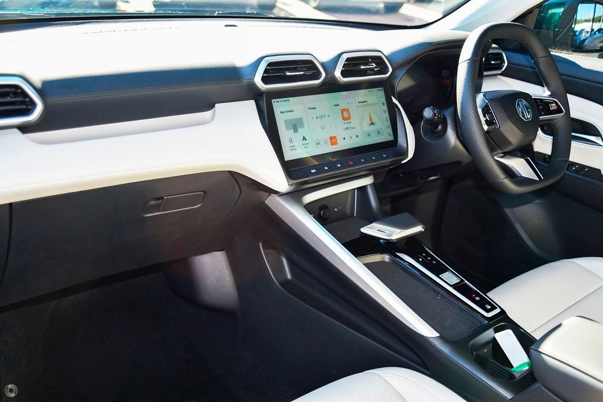 2025 MG ZS Essence Hybrid+ ZS32