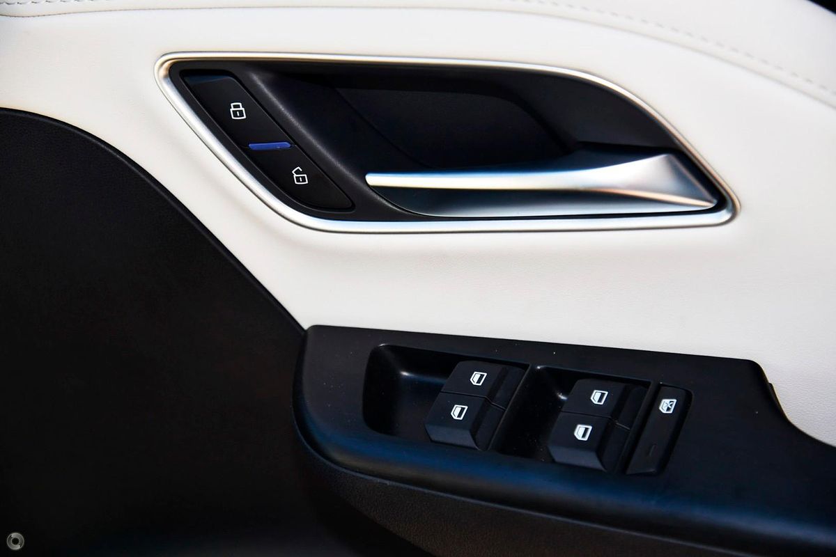 2025 MG ZS Essence Hybrid+ ZS32