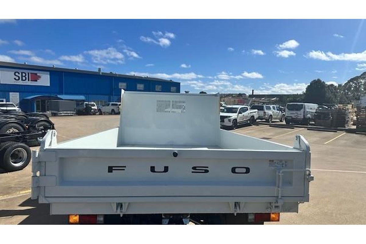 2025 Fuso Canter 815 Tipper