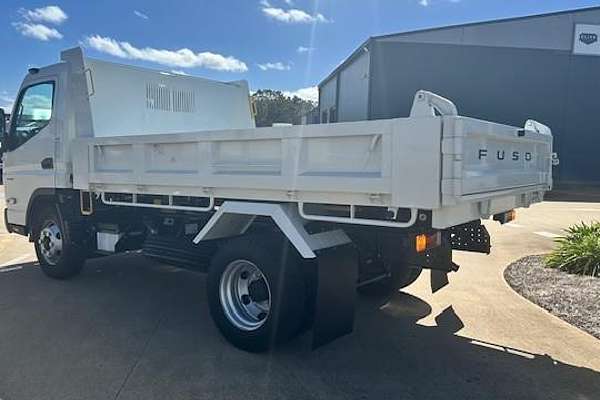 2025 Fuso Canter 815 Tipper