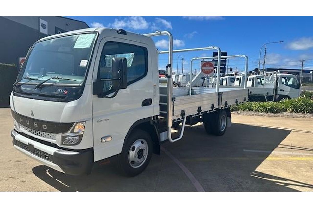 2025 Fuso Canter BUILT READY