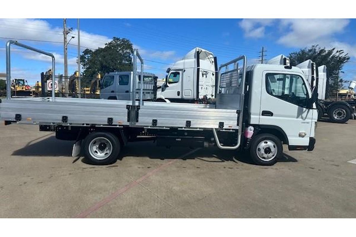 2025 Fuso Canter BUILT READY