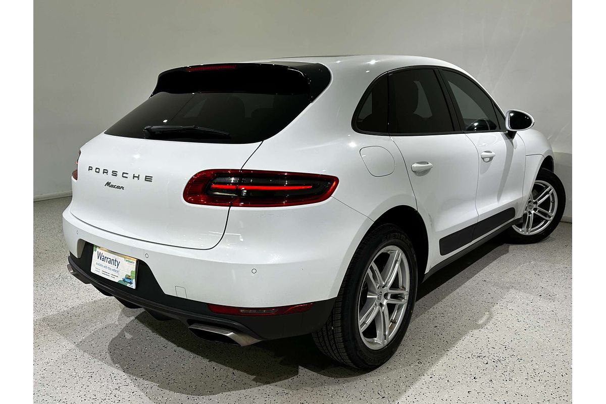 2017 Porsche Macan  95B