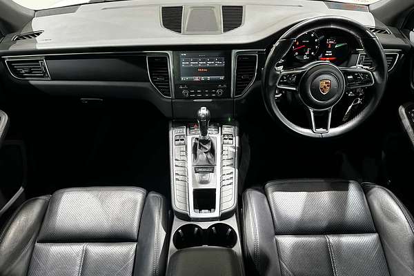 2017 Porsche Macan  95B