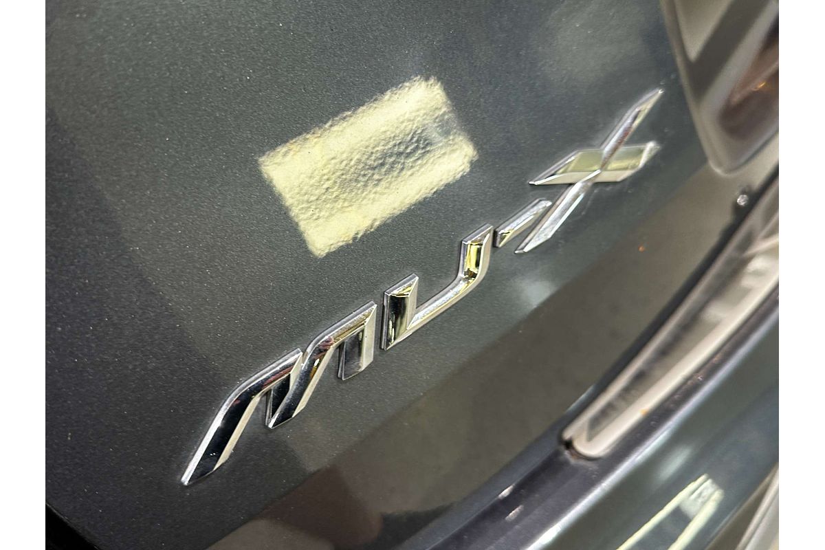 2022 Isuzu MU-X LS-T