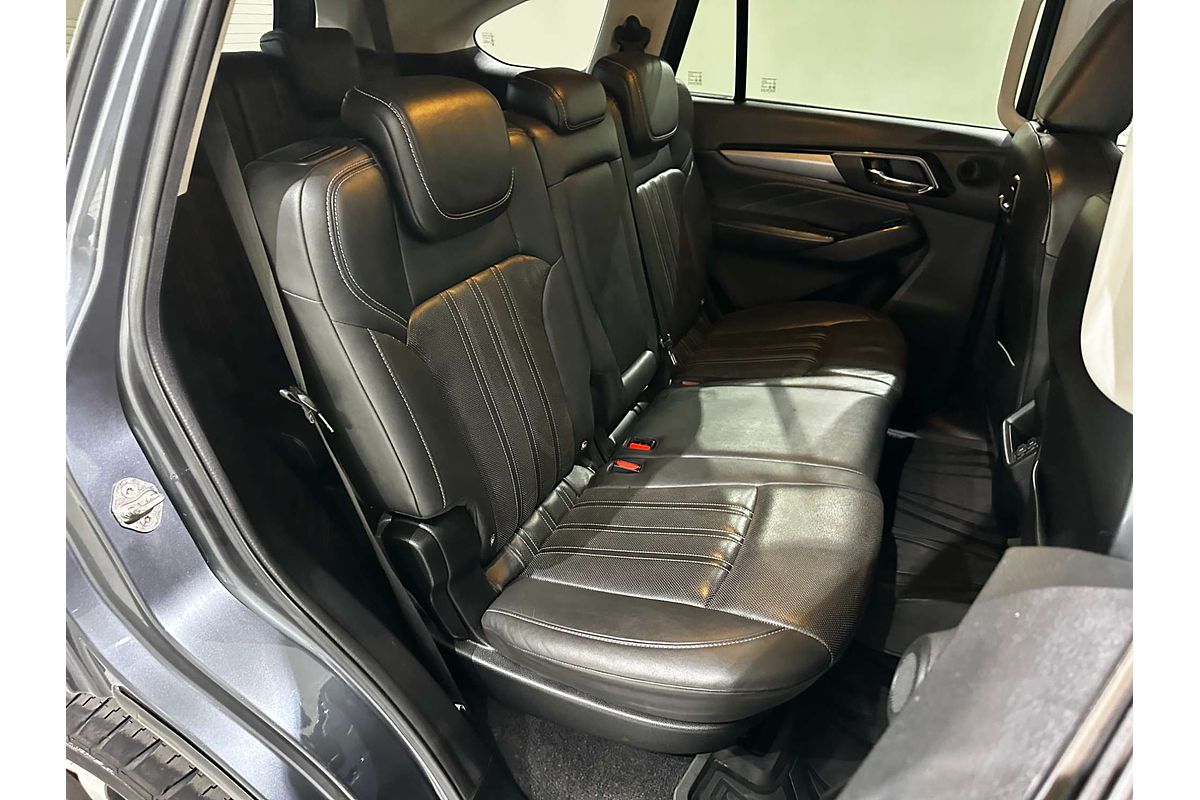 2022 Isuzu MU-X LS-T
