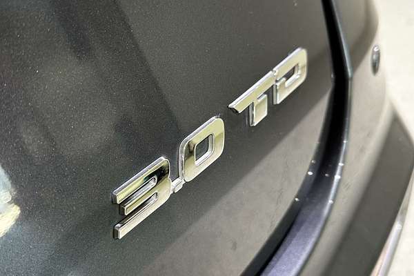 2022 Isuzu MU-X LS-T