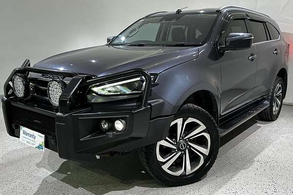 2022 Isuzu MU-X LS-T