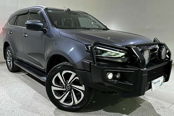 2022 Isuzu MU-X LS-T